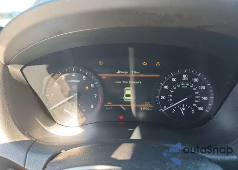 2018 Genesis G80 Sport z USA, uszkodzony, nr VIN KMHGN4JB5JU233773